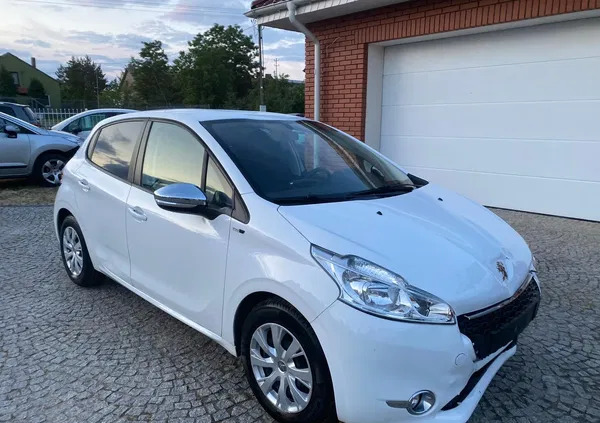 turek Peugeot 208 cena 19900 przebieg: 62475, rok produkcji 2015 z Turek